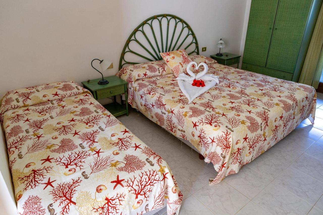 Il Complesso Saraceno Hotel ตอเรเดลเลสเตลเล ภายนอก รูปภาพ