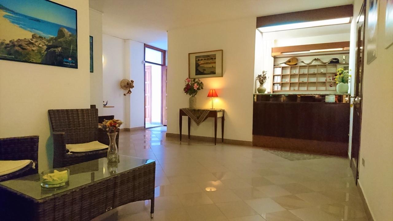 Il Complesso Saraceno Hotel ตอเรเดลเลสเตลเล ภายนอก รูปภาพ
